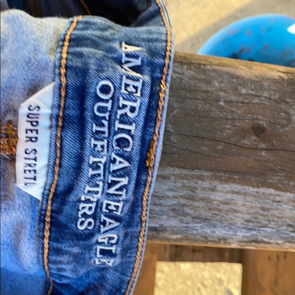 2 pairs of used American Eagle shorts - Picture 4 of 6